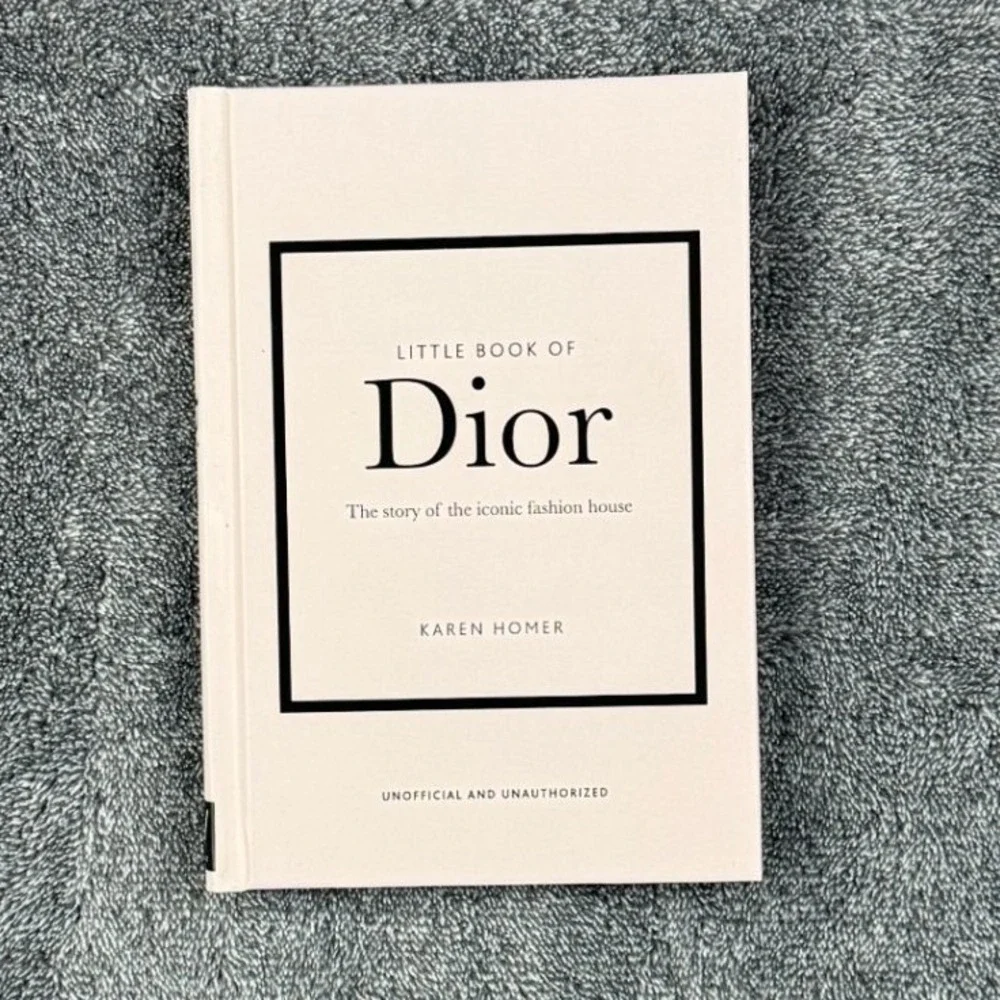 Little‎ Book of Dior Hardcover Fashion History Karen Homer Welbeck 9781787393776